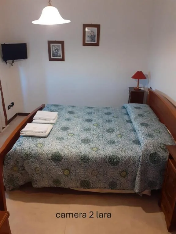 Camera Matrimoniale con Bagno Privato — Locanda Primo Sole