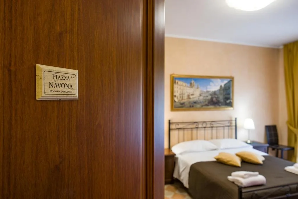 Double Room with Private Bathroom — Maestoso Locazione Turistica