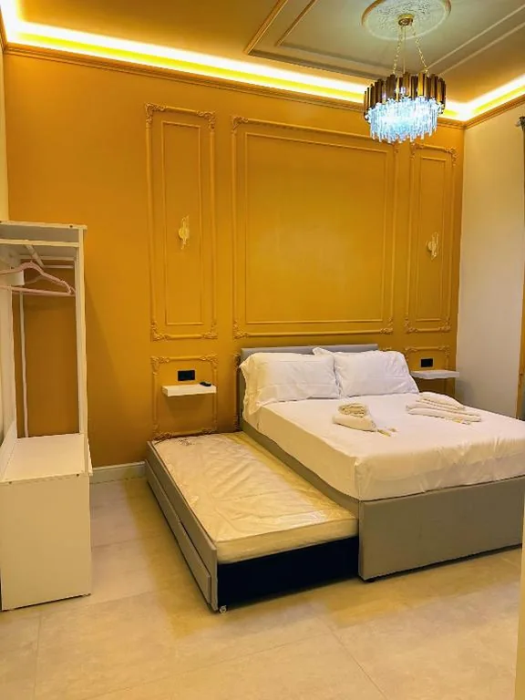 Double Room with Private Bathroom — Mia House Prestige