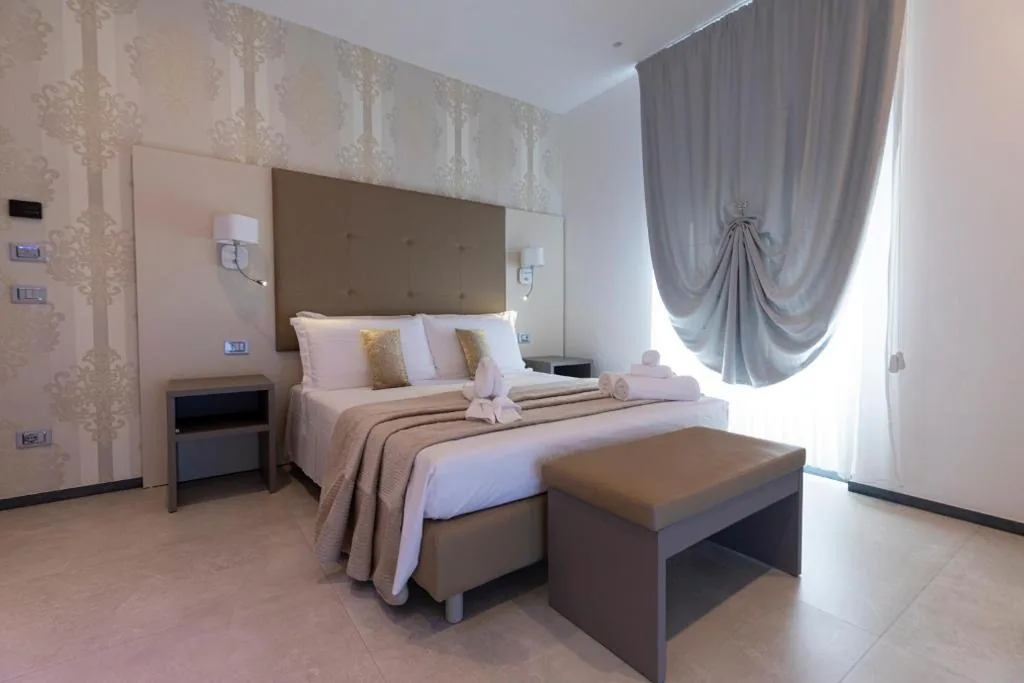 Camera Matrimoniale con Bagno Privato — Millstone House