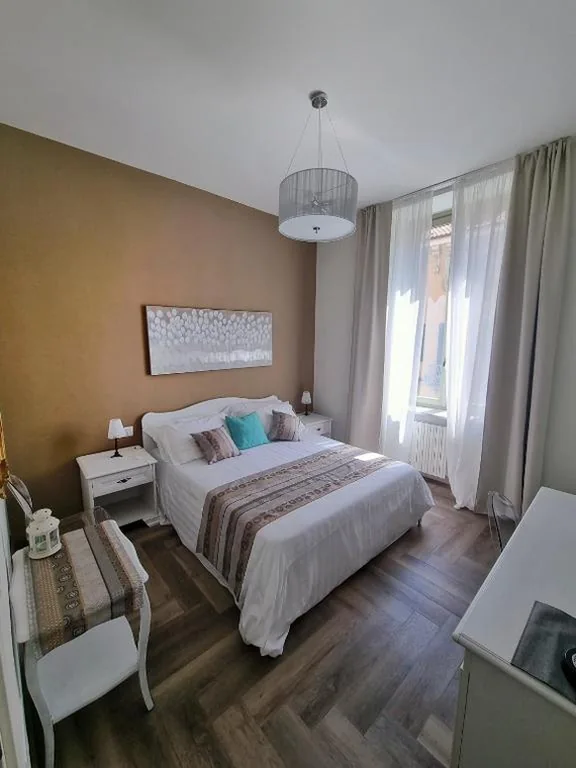 Camera Matrimoniale con Bagno Privato — Nel cuore del Centro Storico