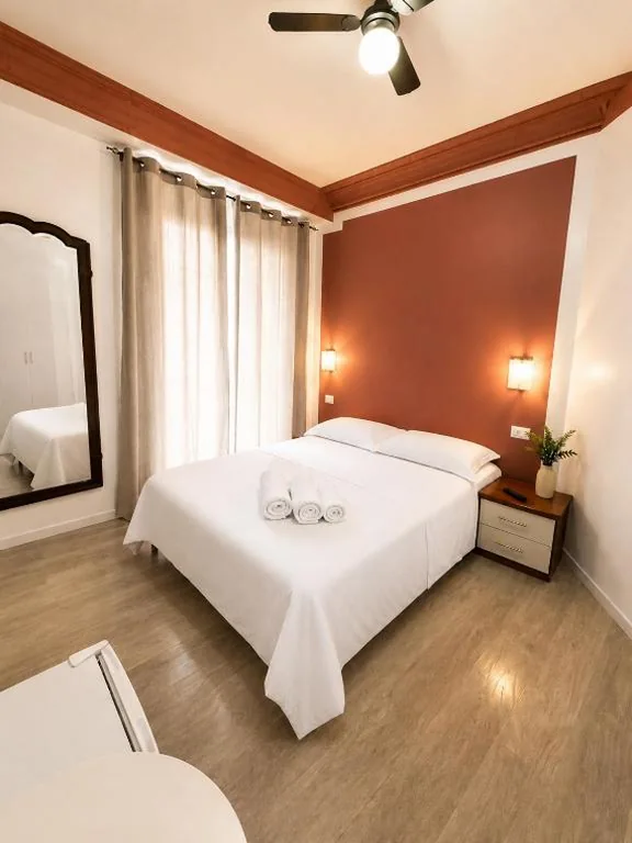 Camera Matrimoniale con Bagno Privato — Novaroma by Local Domus