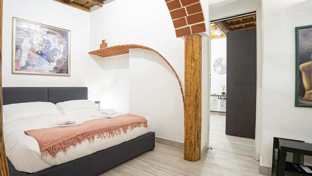 Double Room with Private Bathroom — Penna Relais al Corso
