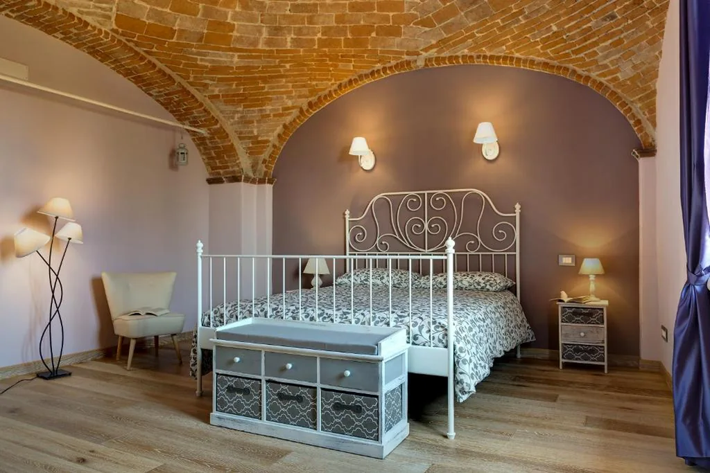Camera Matrimoniale con Bagno Privato — Podere Demetra