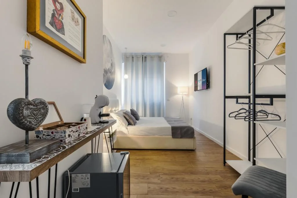 Double Room with Private Bathroom — Prati Sweet Home
