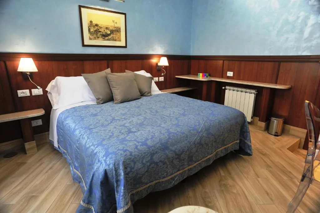 Camera Matrimoniale con Bagno Privato — Residenza Matteucci