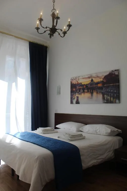 Camera Matrimoniale con Bagno Privato — Roma My Home B&B