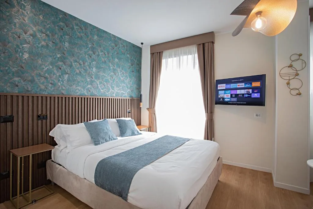 Camera Matrimoniale con Bagno Privato — Rome suite Rome Vaticano Guest house