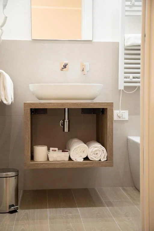Camera Matrimoniale con Bagno Privato — Roxy luxury house Rome