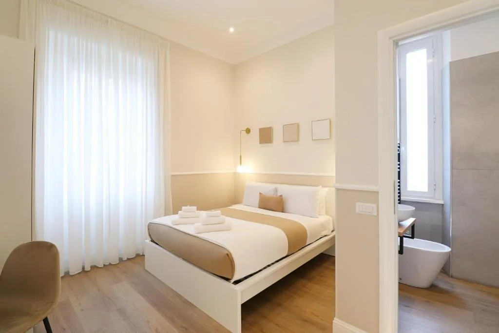 Double Room with Private Bathroom — St Peter & Vatican Luxury Suites – Boutique Suites in Rome Centre & Vatican – AC, Wifi & Metro 5 min