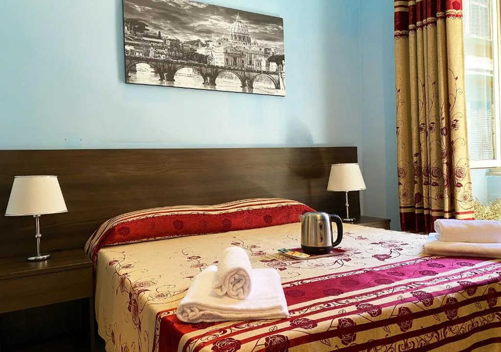 Double Room with Private Bathroom — Sweet Dream Roma Termini