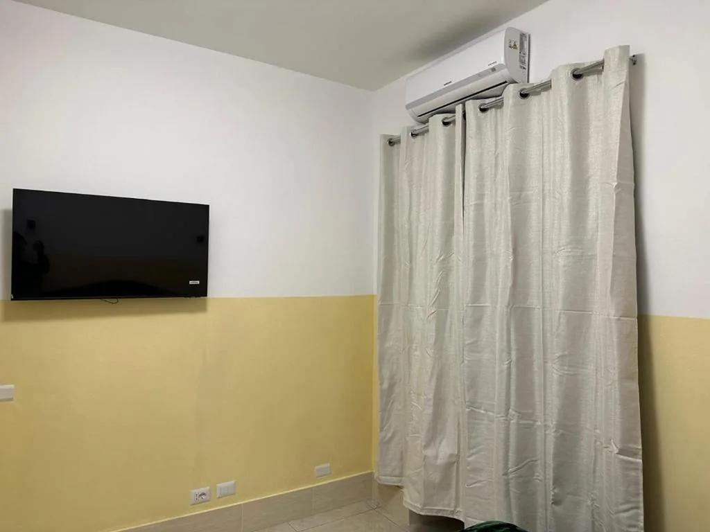 Double Room with Private Bathroom — TURATI TERMINi