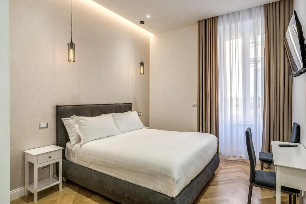 Double Room with Private Bathroom — Vatican Eagle