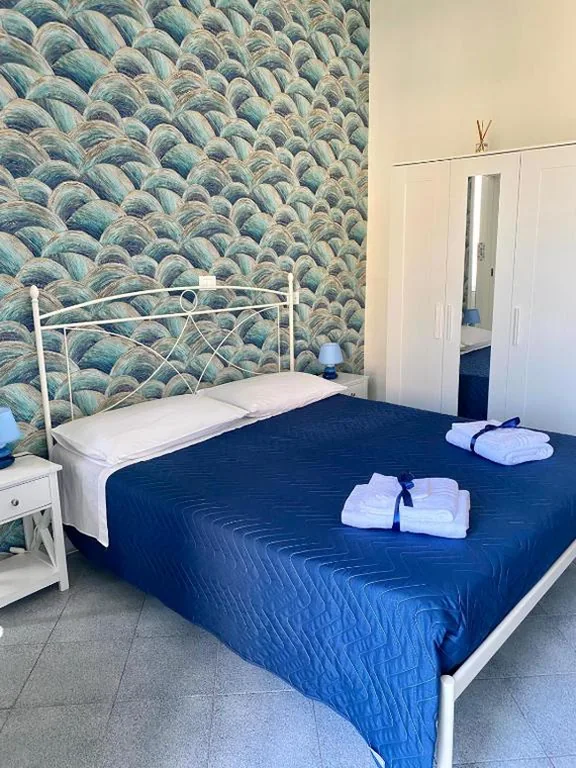 Camera Matrimoniale con Bagno Privato — VENTO DI MARE