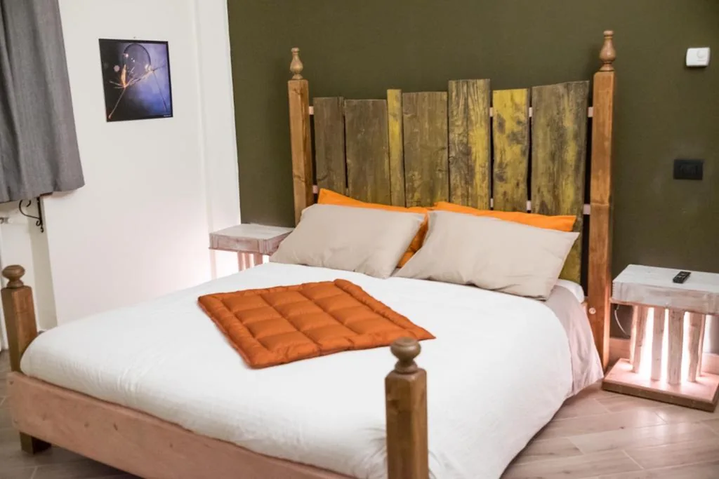 Double Room with Private Bathroom — ViaBasso11 Guest House