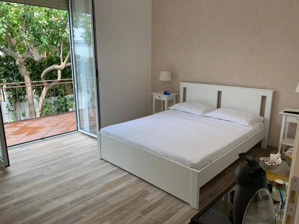 Double Room with Private Bathroom — Villa Giuseppina