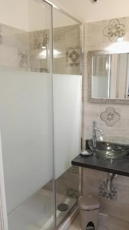 Double Room with Private Bathroom — Vittoria House
