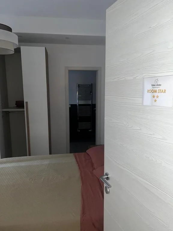 Double Room with Private Bathroom — Wake’nBake al Terminal