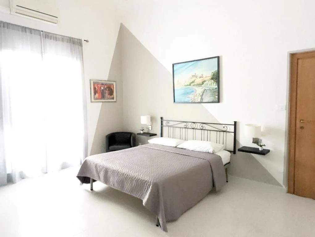 Double Room with Balcony (3 Adults) — B&B Il Geranio
