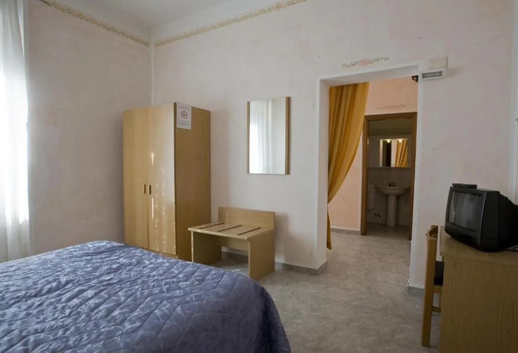 Camera Matrimoniale con Balcone — Albergo Ristorante Turchino