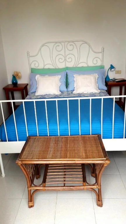 Double Room with Balcony and Sea View — B&B Villa Ada