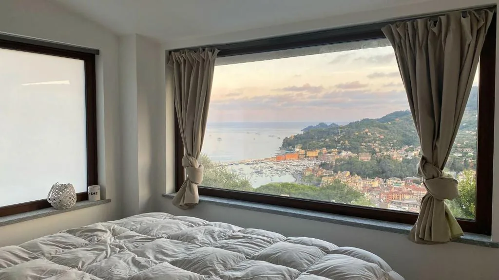 Camera Matrimoniale con Balcone e Vista Mare — da Higgins