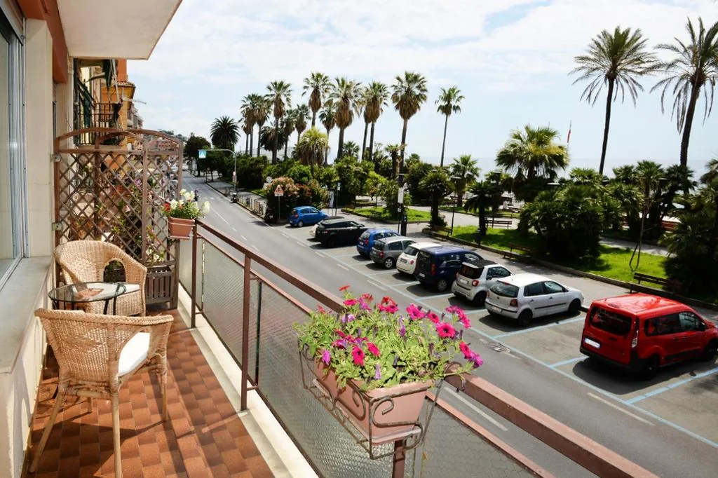 Double Room with Balcony and Sea View — Il Ponentino