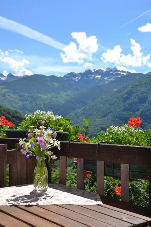 Double Room with Balcony and Mountain View — B&B Marcellina