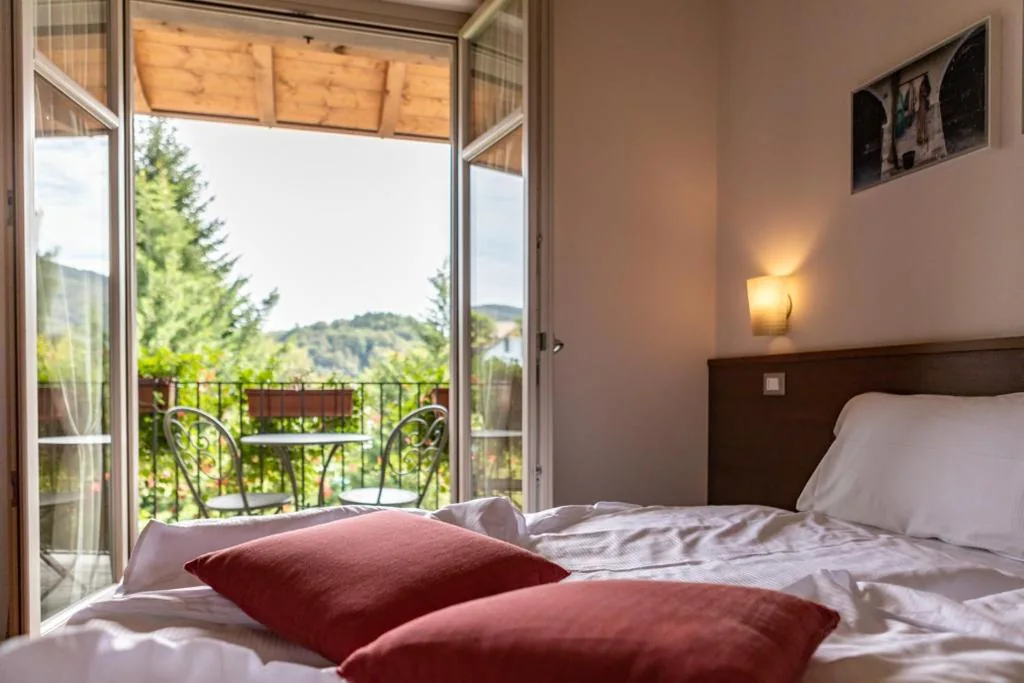 Double Room with Balcony — Hotel Cortese