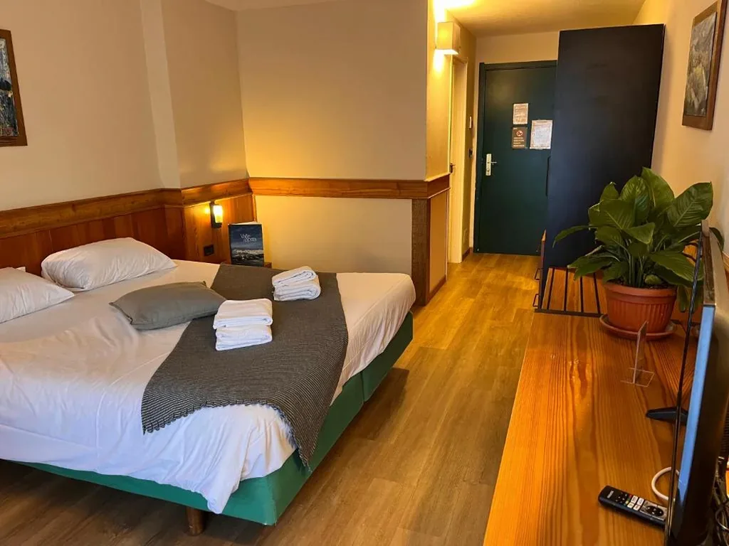 Double Room with Balcony — Hotel De Champoluc