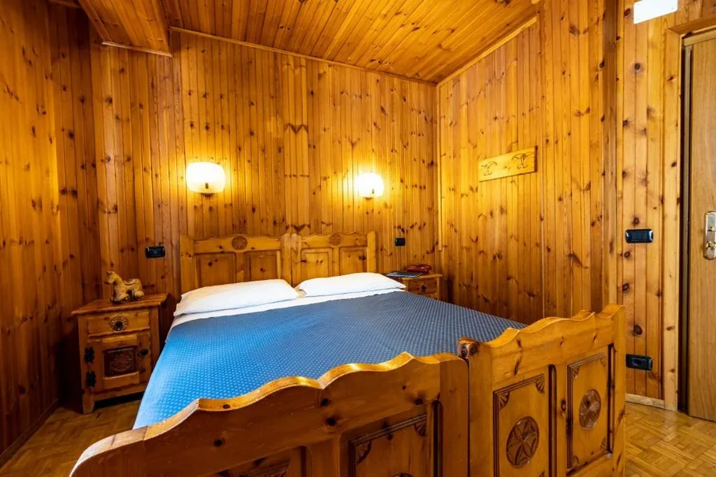 Camera Matrimoniale con Balcone — Hotel Le Campagnol