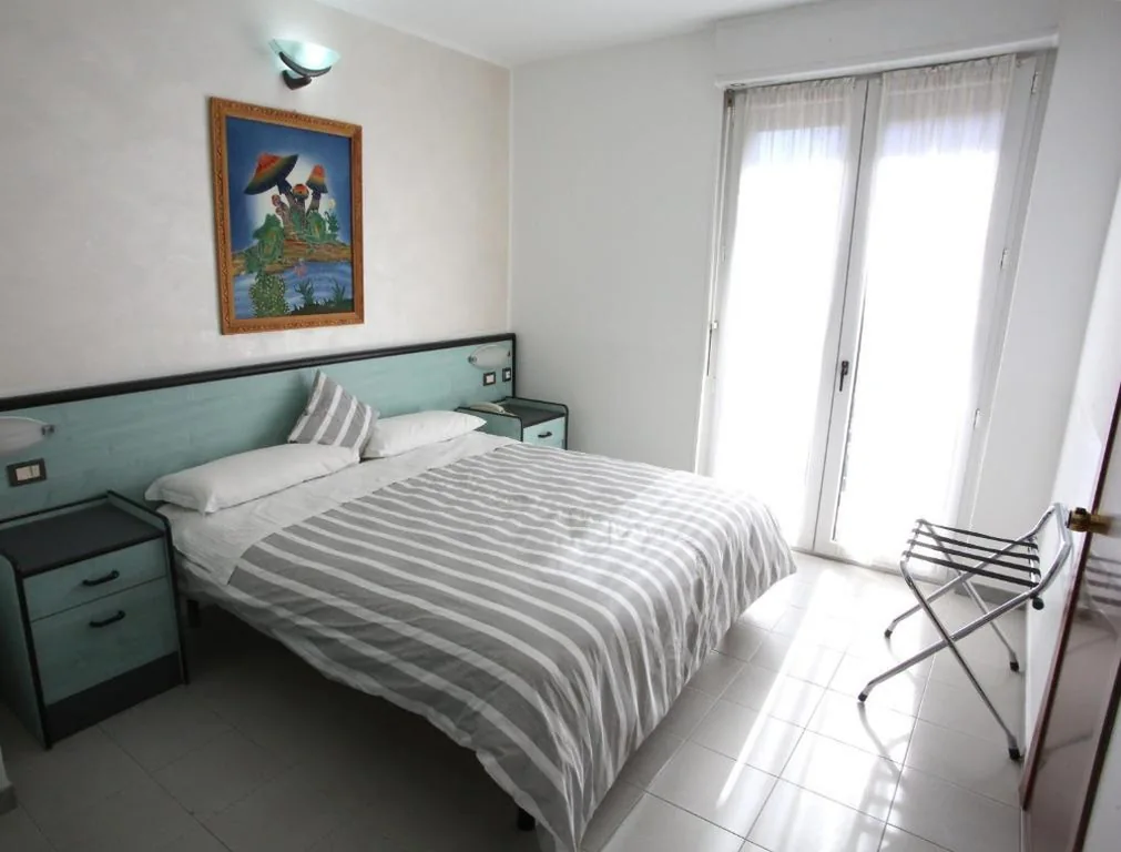 Double Room with Balcony — Hotel San Nazario
