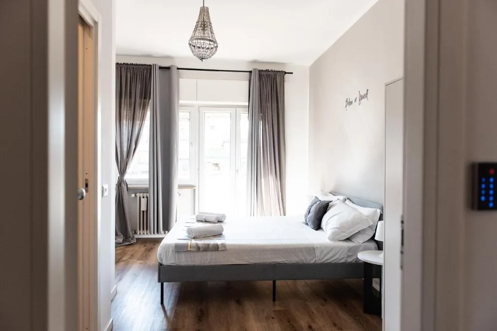 Camera Matrimoniale con Balcone — Pascal boutique rooms