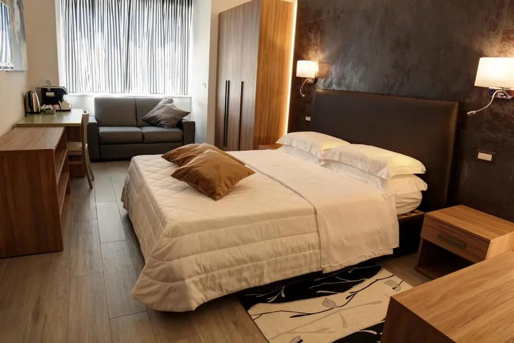 Double Room with Extra Bed — Arsenale Turin Rooms