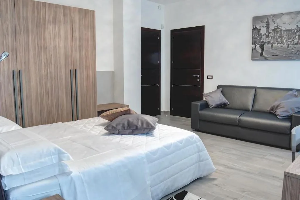 Double Room with Extra Bed — Arsenale Turin Rooms