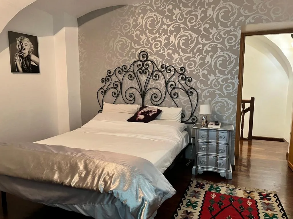 Double Room with Extra Bed — B&B Torino Chic