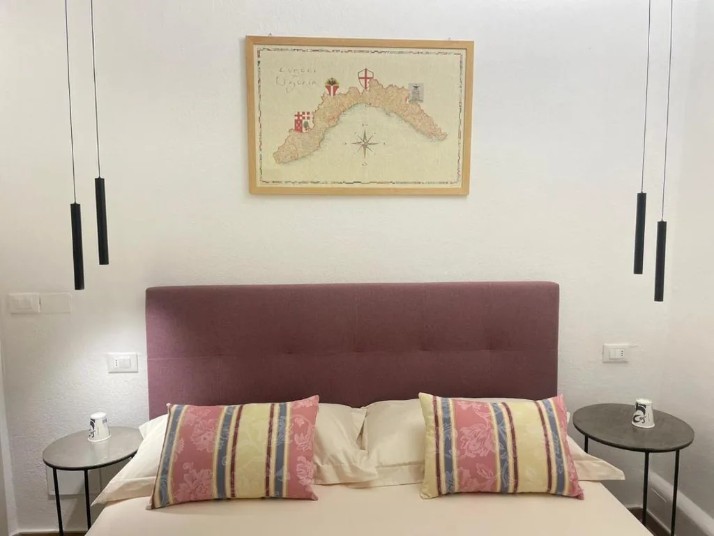 Camera Matrimoniale con Letto Supplementare — Camere in Borgo