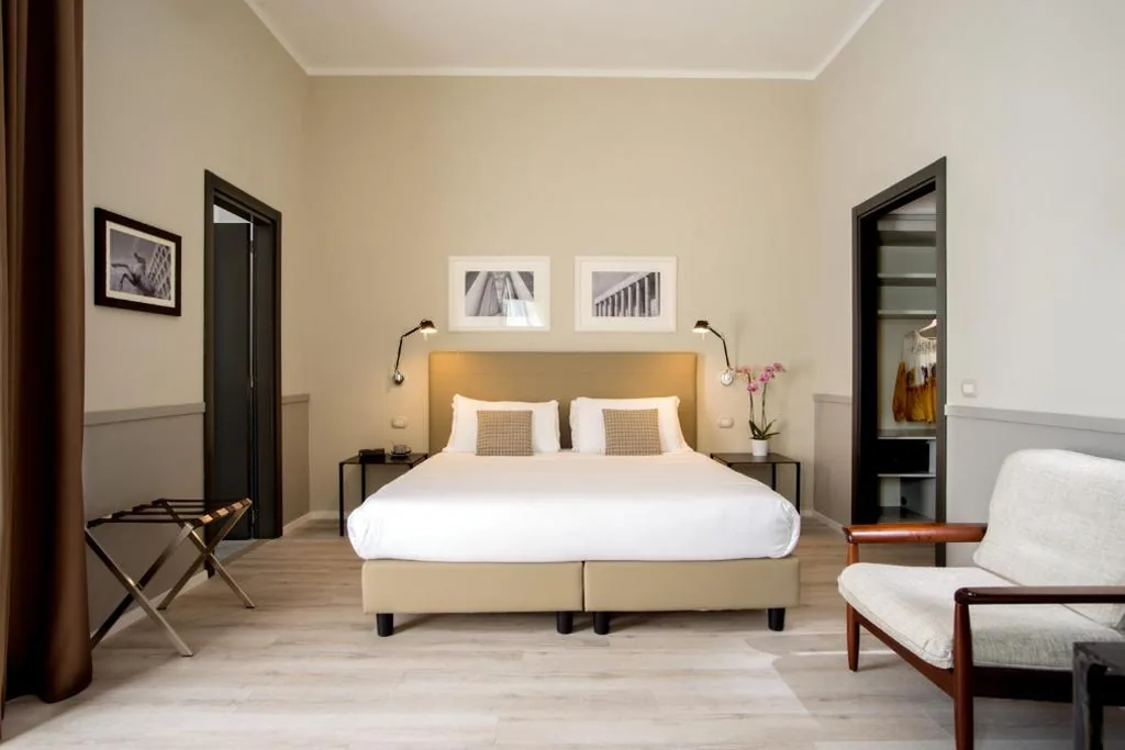 Double Room with Extra Bed — Nazionale 51 L Rooms