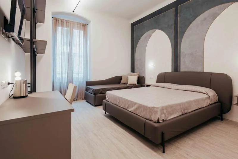 Double Room with Extra Bed — Spaceholiday