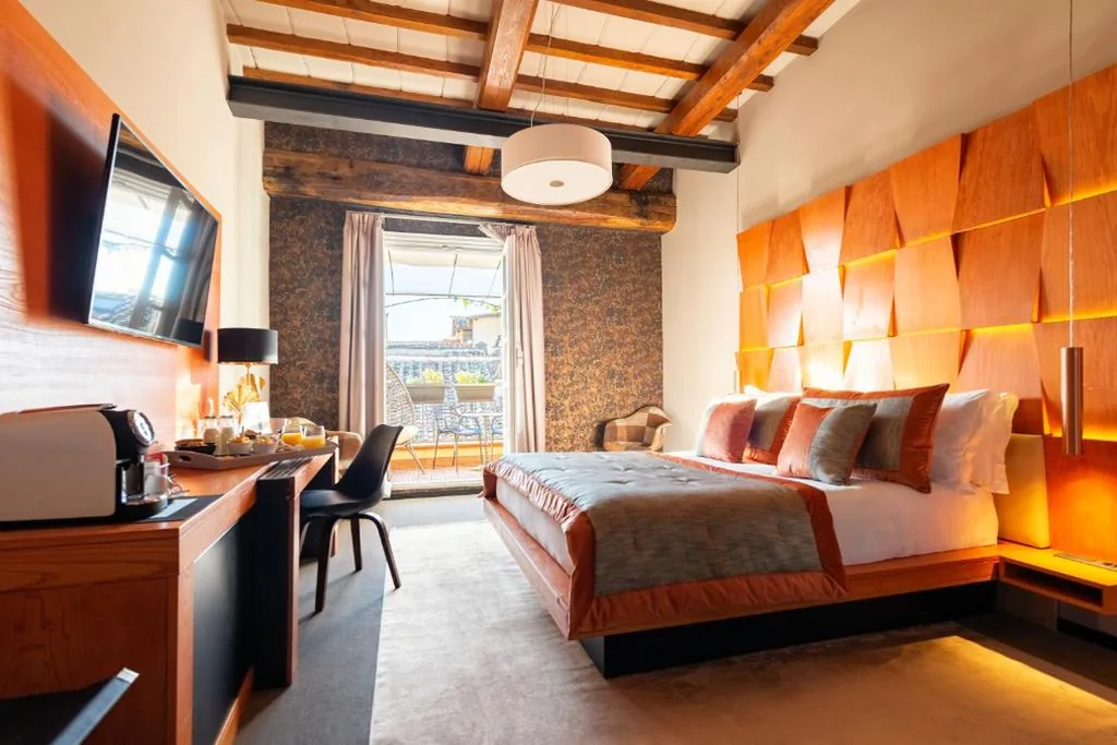 Double Room with Terrace — Ara di Marte Suites