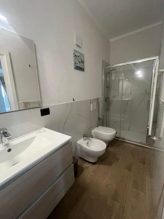 Double Room with Terrace and Sea View — La CONCHIGLIA Bed & Breakfast