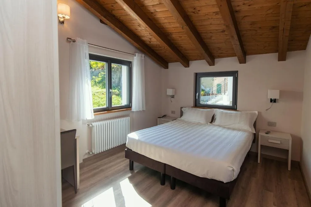 Camera Matrimoniale con Terrazza — Er Mirin – Il Mulino di Carcare Hotel