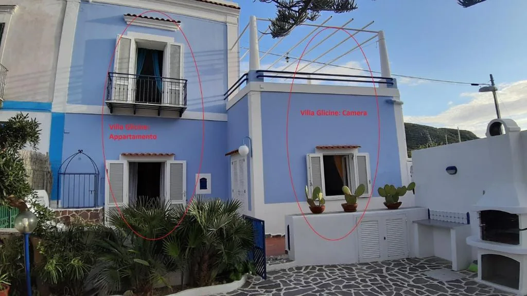 Camera Matrimoniale con Terrazza — Villa Glicine
