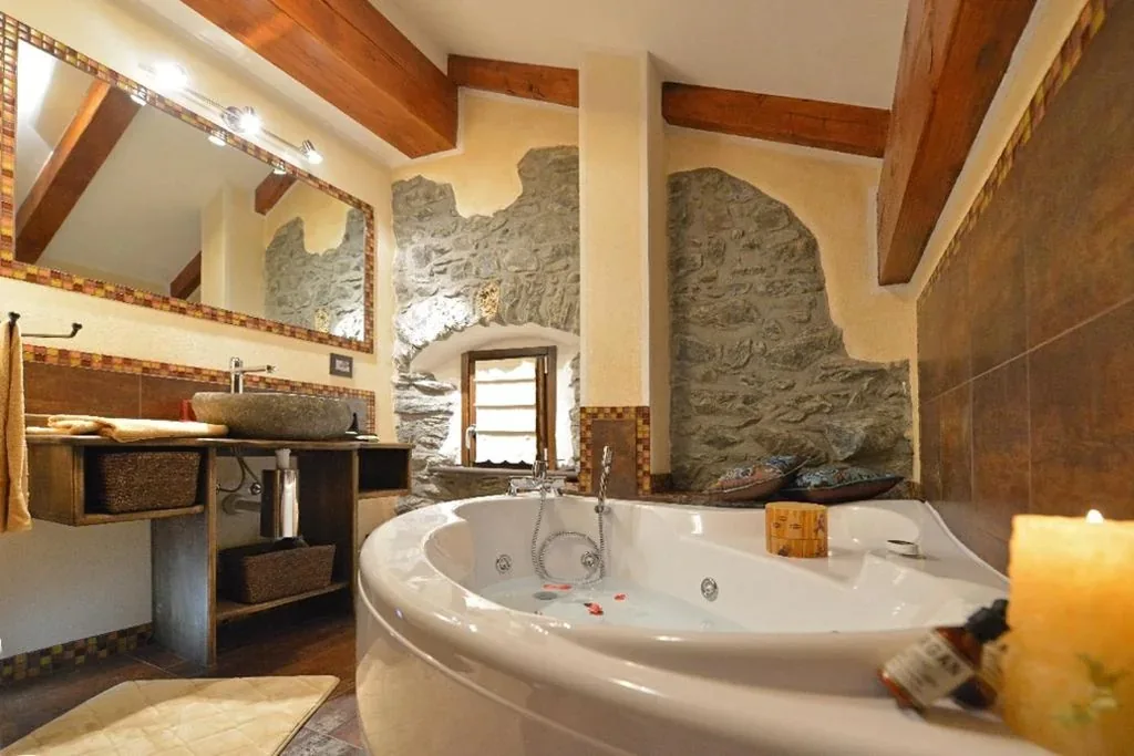 Double Room with Hot Tub — Lo Barba