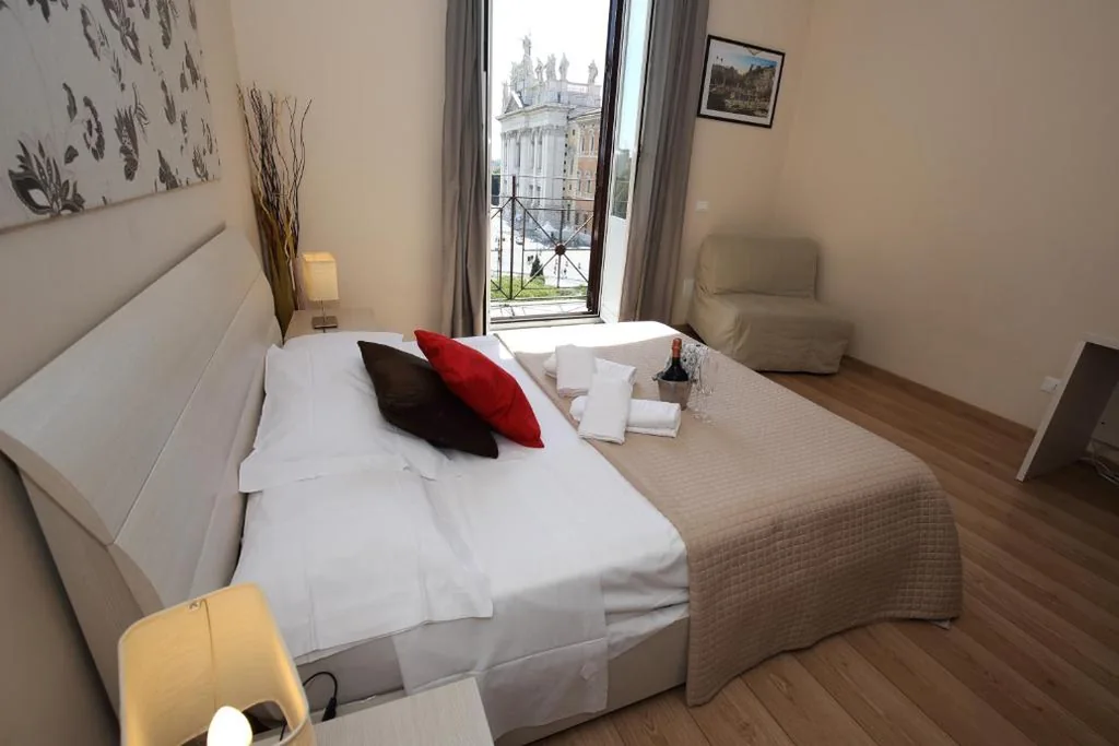 Camera Matrimoniale con Vista — Aria Rome Rooms