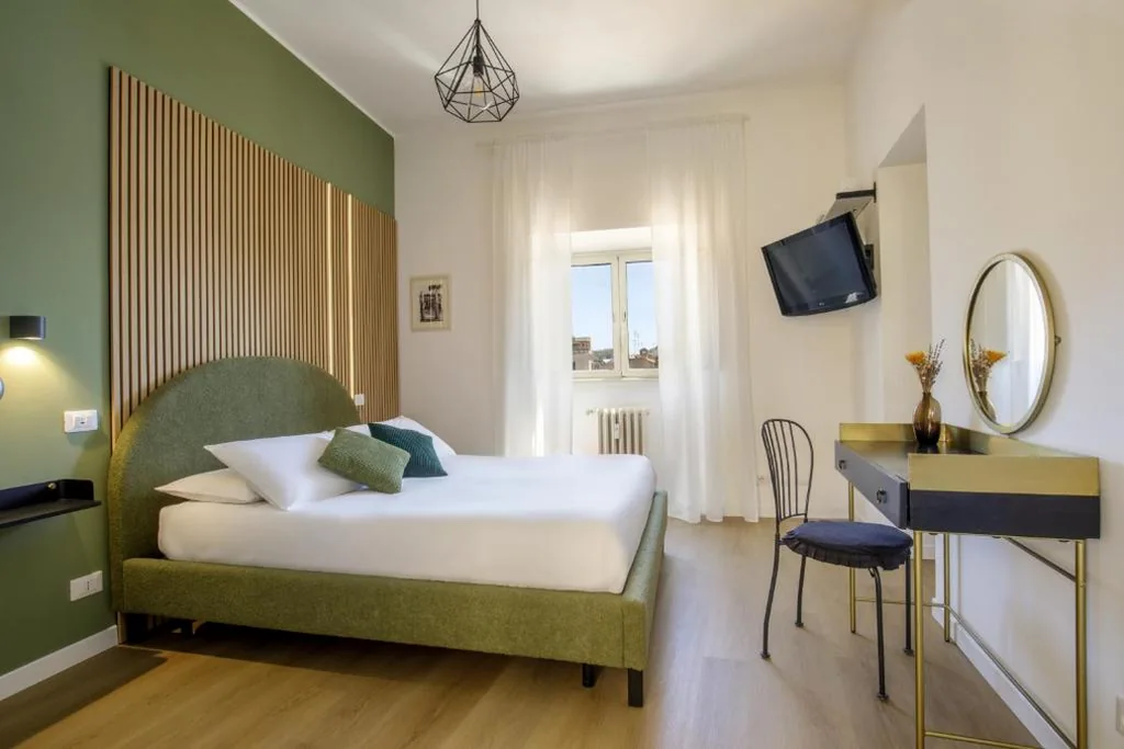 Double Room with Basilica View — Al centro di Roma