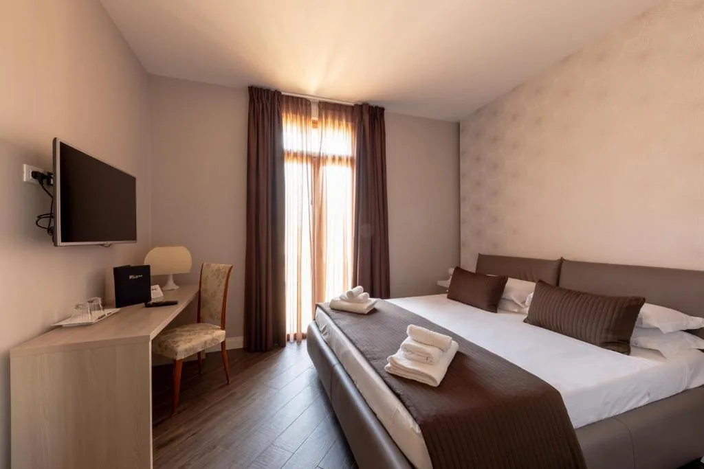 Double Room with City View — Blue Inn Luxury Suites