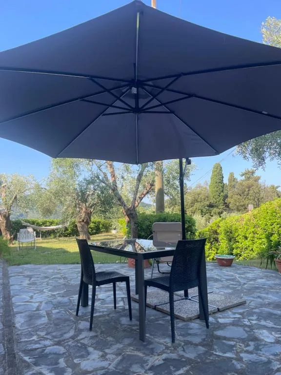 Camera Matrimoniale con Vista Giardino — B&B La Casa sul Colle