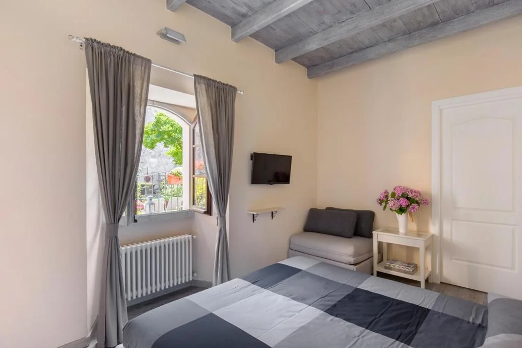 Double Room with Garden View — B&B Magnolia