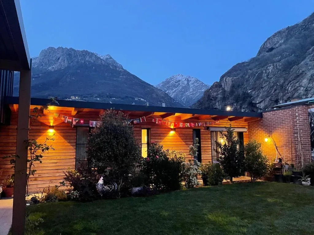 Double Room with Garden View — d’ARTEmisia Chambres d’hôtes